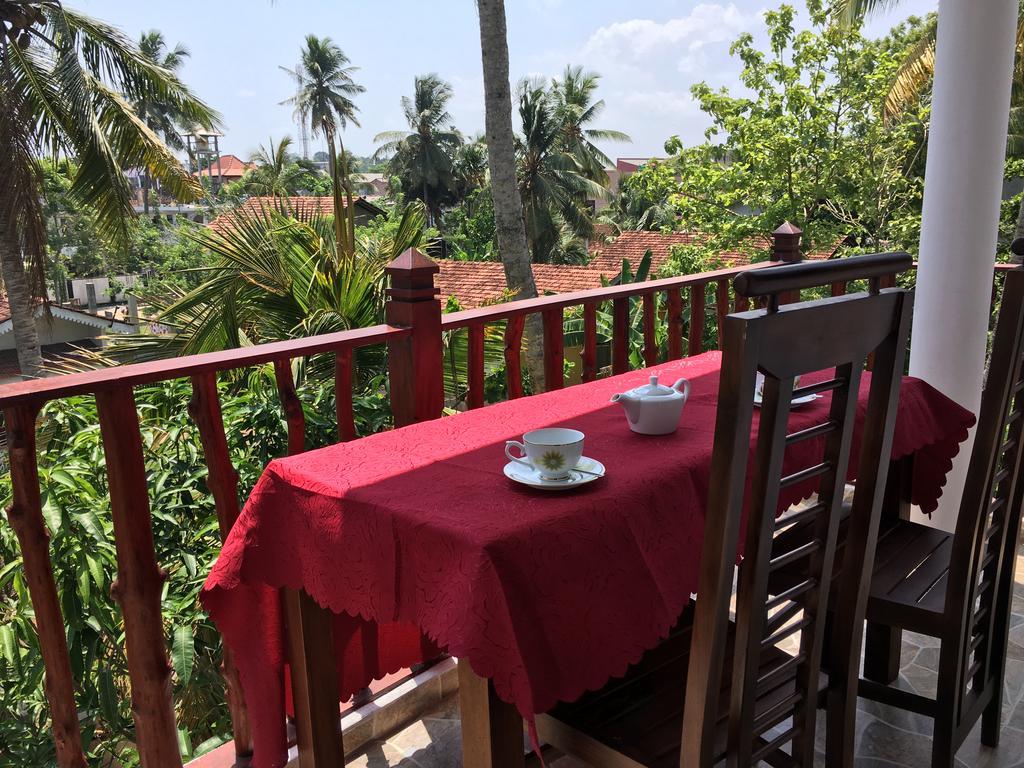 Open Sky Bed and Breakfast Weligama Buitenkant foto