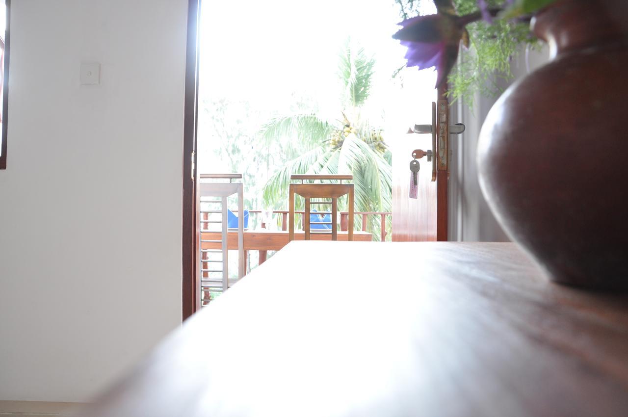 Open Sky Bed and Breakfast Weligama Buitenkant foto